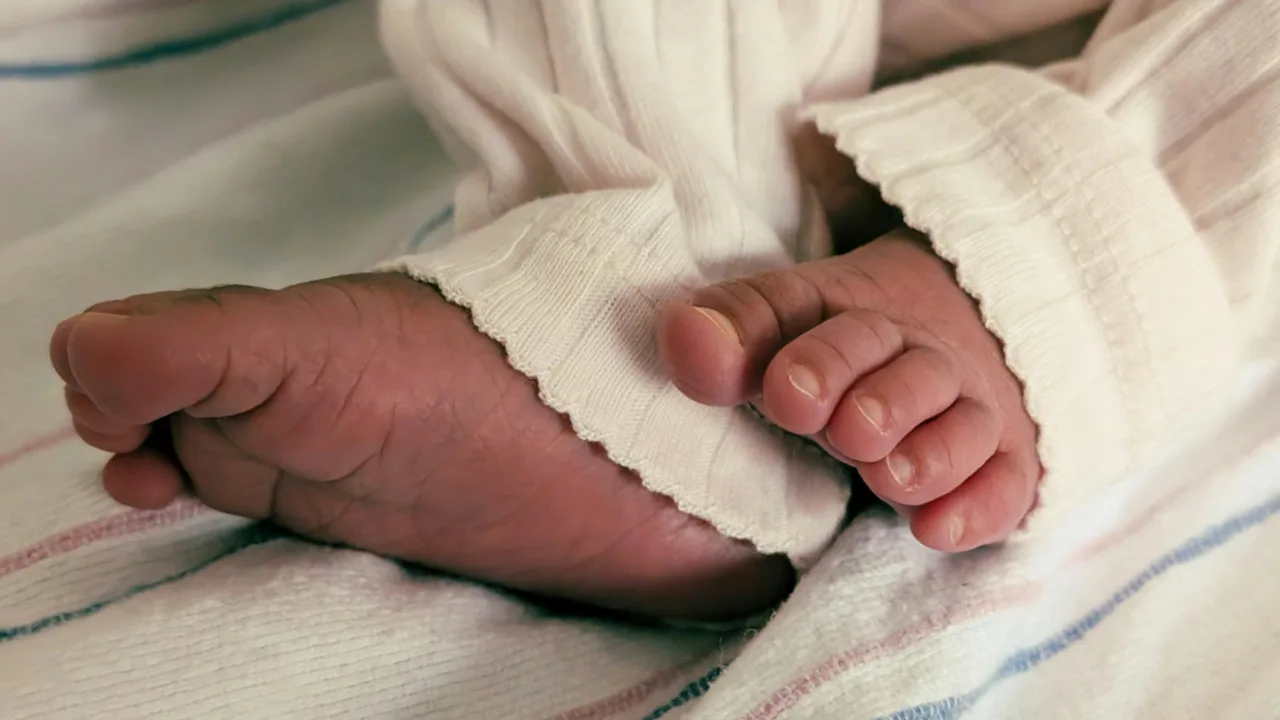 Bebê de 4 meses é levado morto a hospital e polícia investiga em SC