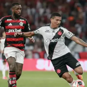 Clássico pegando fogo Flamengo sai na frente, e Vasco busca reação no 2º tempo
