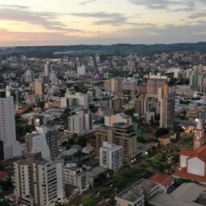 Defesa Civil alerta para risco de temporais em Chapecó