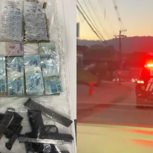 Drogas, armas e R$ 50 mil: operação mira tráfico em cidades de SC