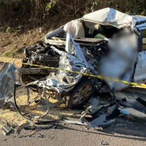 FOTOS: Grave acidente na BR-282 deixa uma pessoa morta em Chapecó
