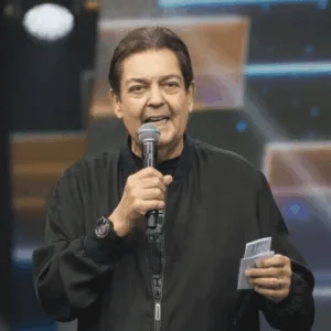 Faustão é internado em SP para procedimento médico