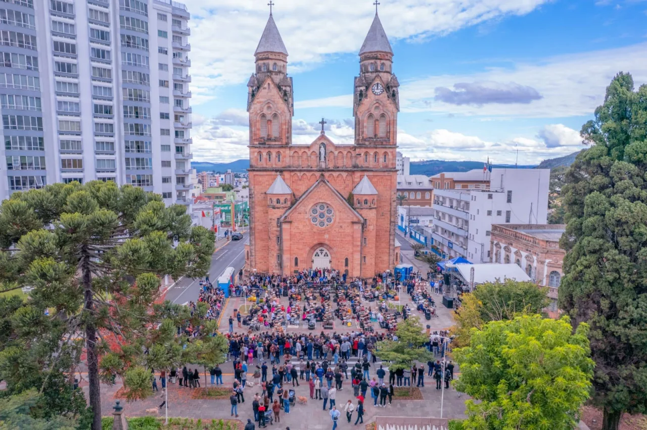 Festa do Pinhão registra grande público no fim de semana