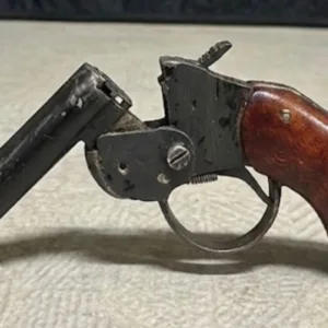 Homem é preso após disparos e apreensão de arma caseira em Correia Pinto
