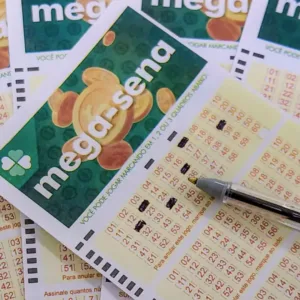 Mega-Sena pode pagar R$ 10 milhões neste sábado (30)