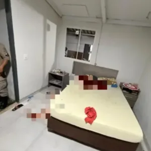 Mulher é esfaqueada pelo companheiro após ser encontrada com homem em situação de rua