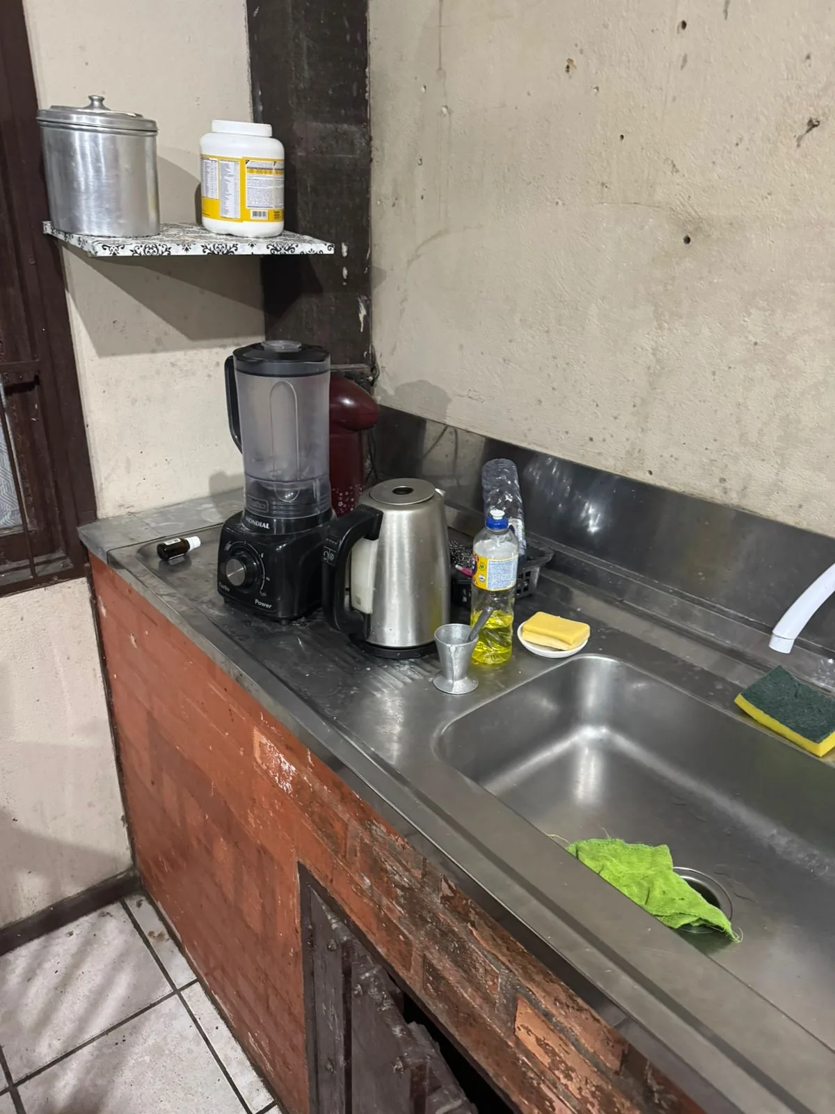 Pacientes com larva na boca e desnutrição trio é denunciado por maus-tratos em SC