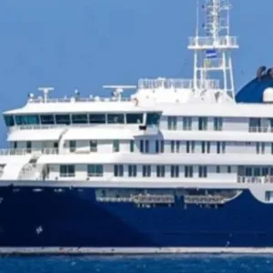 Passageiros infectados com hantavírus são retirados de cruzeiro | 