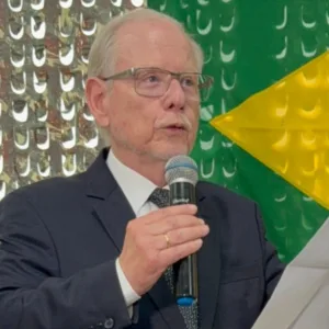 Presidente do Grupo SCC recebe reconhecimento do Exército
