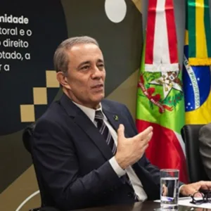 Presidente do TRE-SC amplia diálogo com partidos políticos do estado para Eleições 2026