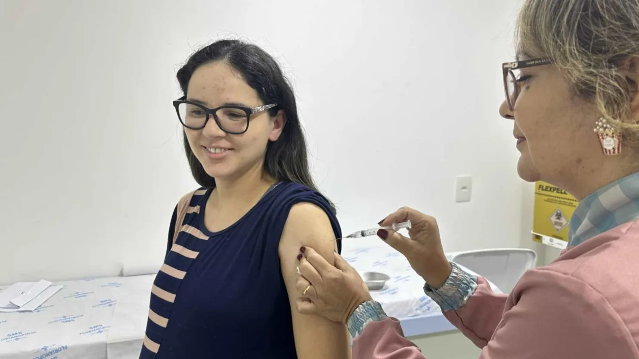 Santa Catarina abre vacina da gripe para todas as idades a partir deste segunda (1º)