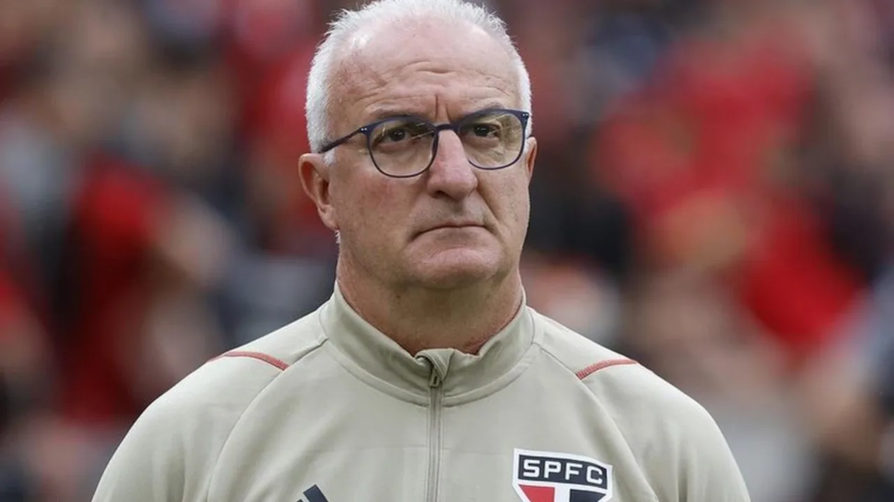 São Paulo acerta retorno de Dorival Júnior ao Morumbi