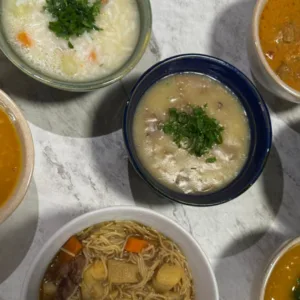 Sopas e cremes perfeitos para espantar o frio