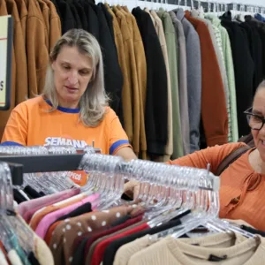 Véspera do Dia das Mães aquece comércio em Chapecó