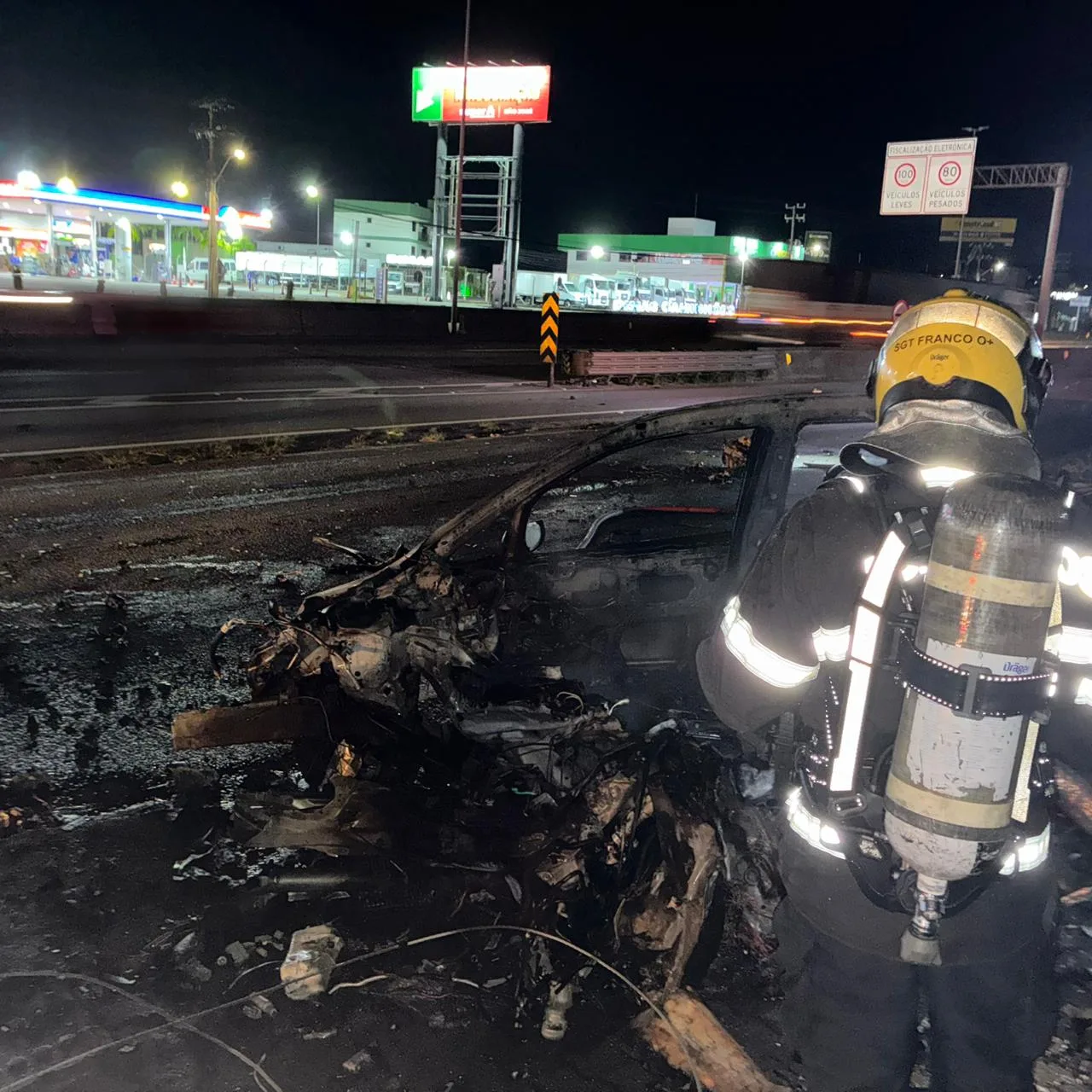 vítima morre carbonizada