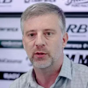 Crise no Figueirense derruba Daniel Kaminski