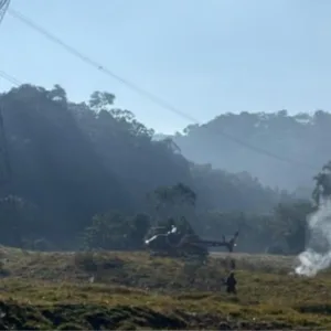 Helicóptero cai e atinge rede elétrica em Pomerode | Foto: Tati Hansen/Jornal de Pomerode