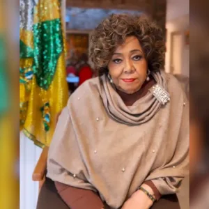'Falha técnica' Alcione se pronuncia após críticas sobre interpretação do Hino Nacional