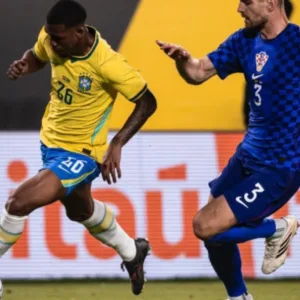 Ancelotti define escalação do Brasil para decisão contra a Escócia