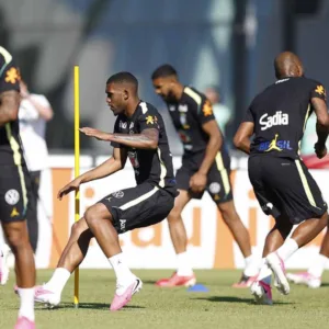 Ancelotti testa mudanças na Seleção antes de enfrentar Egito