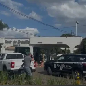 Bolsonaro presta depoimento sobre apreensão de arma | Foto: Reprodução/SBT