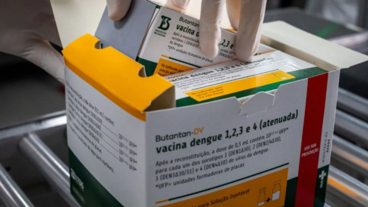 Diretor do Butantan defende segurança da vacina da dengue