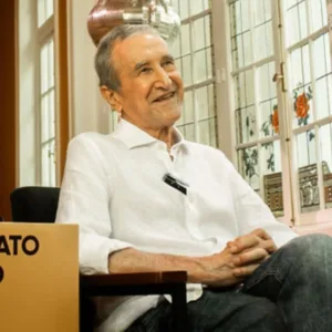 Ex-técnico da Seleção Brasileira volta a respirar com ajuda de aparelhos após piora na UTI