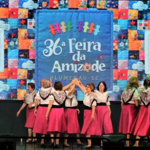 Feira da Amizade bate recorde histórico e movimenta mais de R$ 2 milhões em Blumenau
