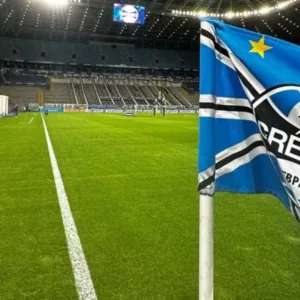 Grêmio confirma saída de vice-presidente de futebol