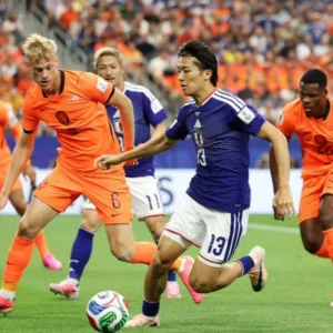 Holanda cede empate ao Japão na estreia da Copa do Mundo