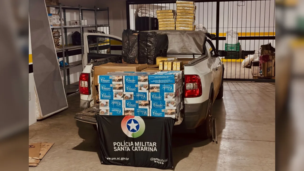 Homem é preso com 9 mil maços de cigarros em Chapecó