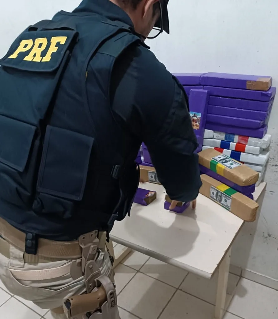 Homem morre em confronto com policiais após fuga na BR-101 em SC