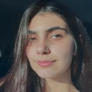Jovem é encontrada morta com sinais de asfixia em SC; companheiro é preso