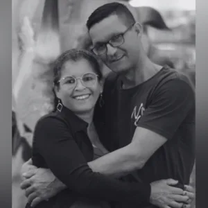 Jovem mata pai e madrasta após ter pedido de dinheiro negado