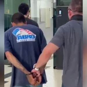 MPSC denuncia jovem por roubar carro e esfaquear motorista de aplicativo