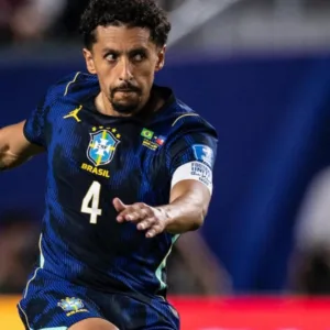 Marquinhos pede ambição e avisa 'Uma nova competição começa agora'