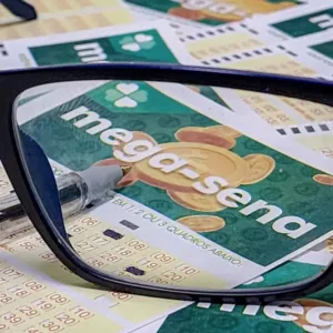 Mega-Sena pode pagar R$ 7 milhões neste sábado (27)