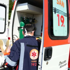 Motociclista morre após bater contra poste em Blumenau (Imagem ilustrativa) | Foto: Divulgação/SAMU Saúde SC