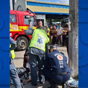 Motorista de ônibus morre após sofrer parada cardiorrespiratória em Florianópolis