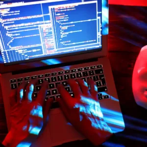 Polícia Federal identifica 132 suspeitos de crimes de ódio na internet