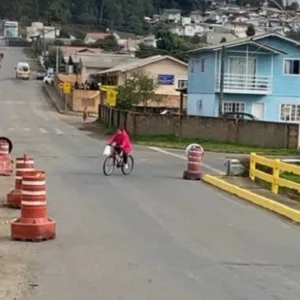 Ponte do bairro Habitação é interditada para obras em Lages