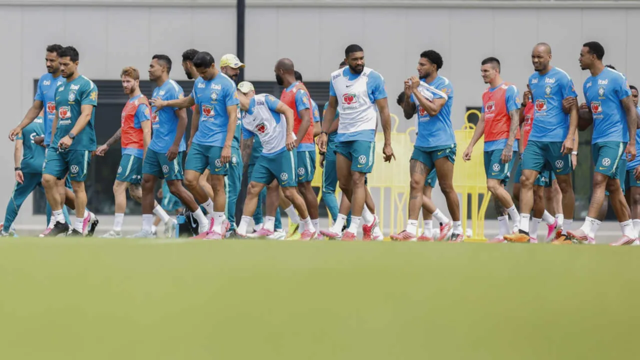 Sem Neymar, Brasil fecha preparação para estreia na Copa
