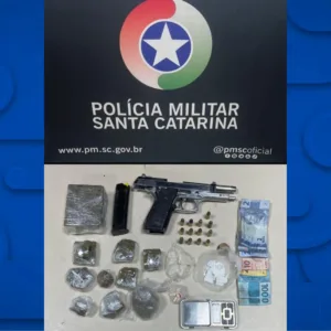 Suspeito morre e outro é preso após confronto com o BOPE em Florianópolis
