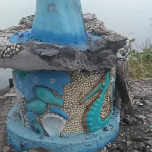 TJSC mantém absolvição imprópria de mulher que quebrou estátua de Iemanjá com marreta no Ribeirão da Ilha