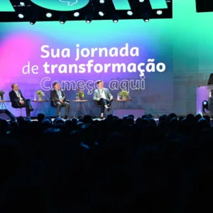 'Transformar Juntos' reúne 1,5 mil gestores e destaca avanços das cidades catarinenses