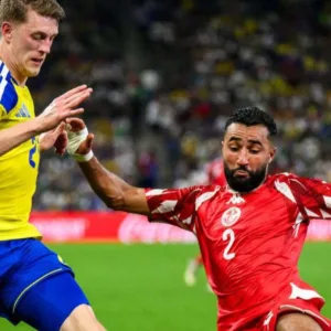 Tunísia demite técnico horas após goleada na estreia da Copa.| Foto: Divulgação SBT Sports / Reprodução