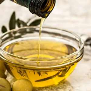 Anvisa proíbe venda de azeite extravirgem; veja qual