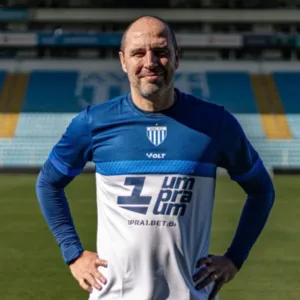 Avaí anuncia Allan Aal como novo técnico para a Série B