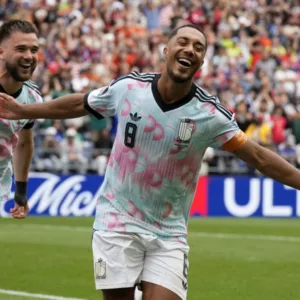 Bélgica vira sobre Senegal na prorrogação e avança às oitavas da Copa do Mundo 2026