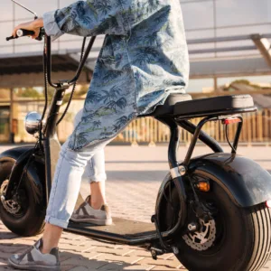 Chapecó quer regulamentar bicicletas elétricas e patinetes